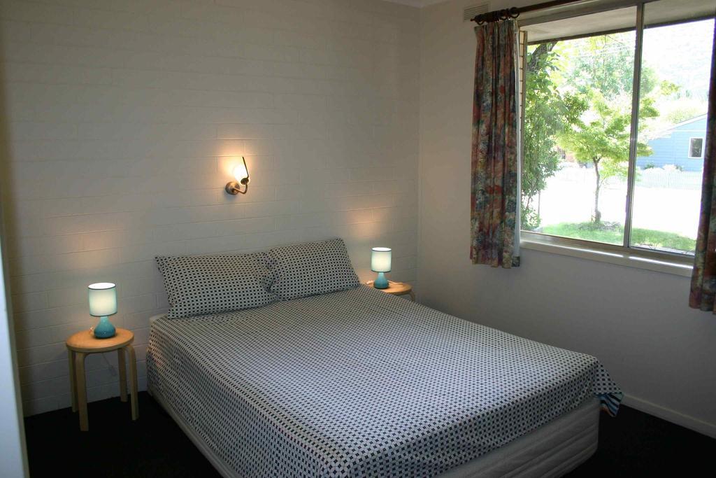 Ageri Holiday Unit Bright Bilik gambar